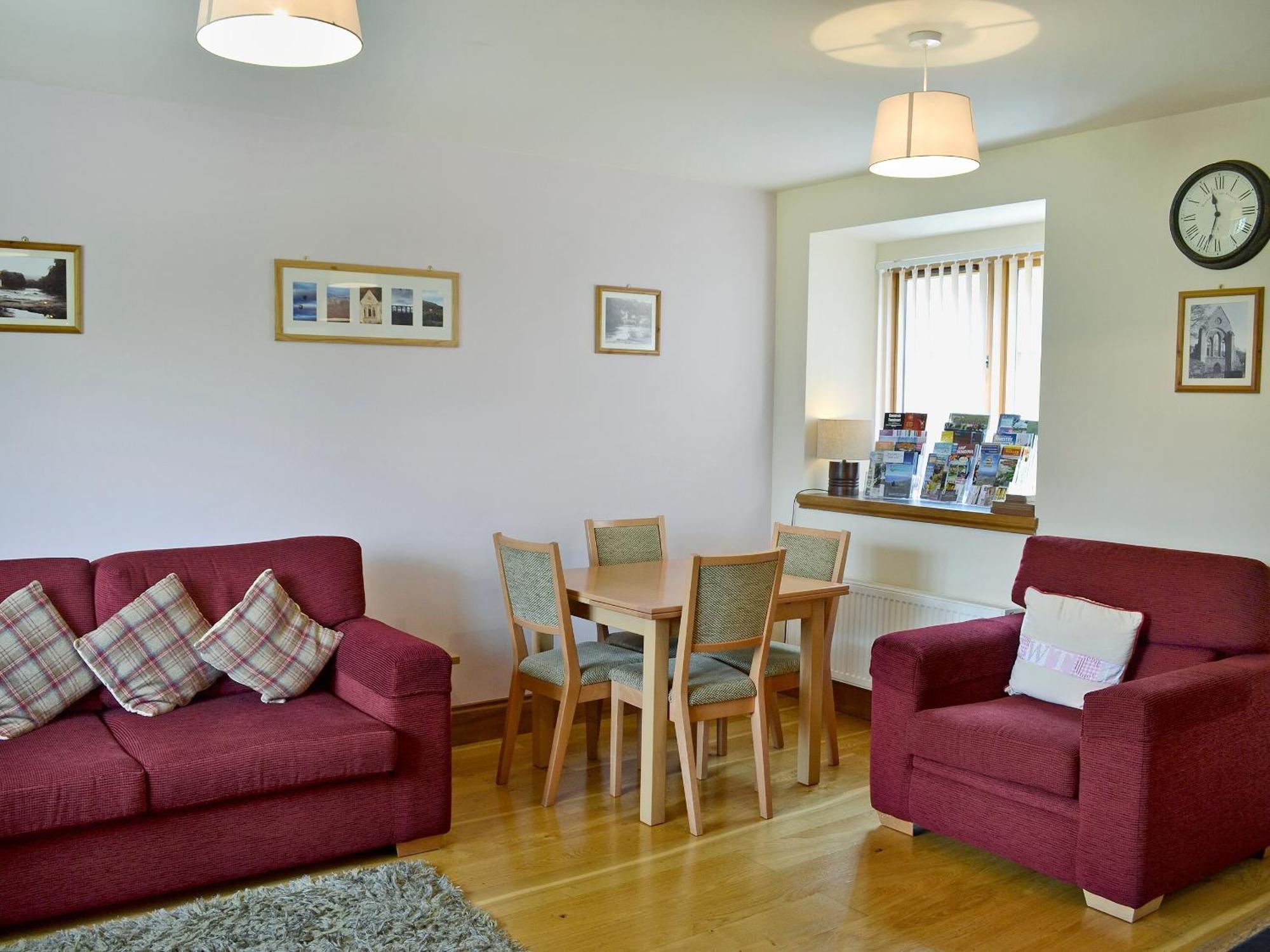 Bwthyn Clyd Villa Llangollen Bagian luar foto